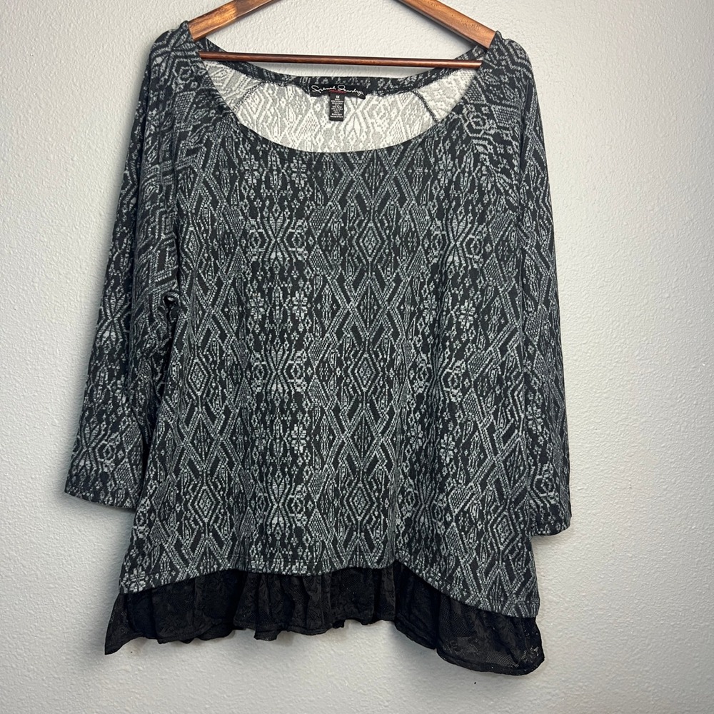 French Laundry Women's 1X Tunic Black Gray Diamond Print‎ Lace Trim Fairy Grunge